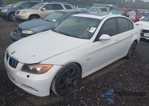 2008 BMW 328Xi из США, поврежденный, VIN WBAVC73588KP38428